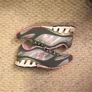 Under Armour tennis shoes